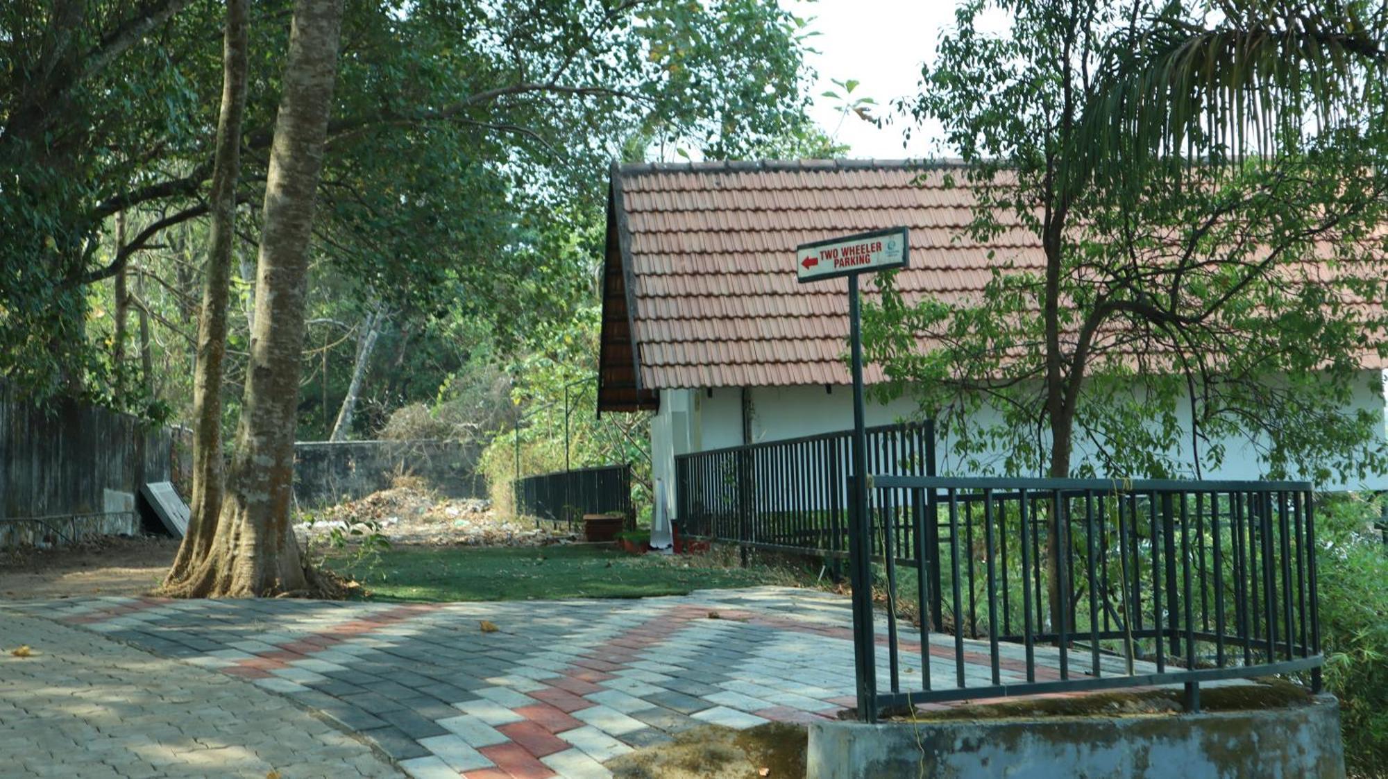 קולאם Ripples Service Villas מראה חיצוני תמונה